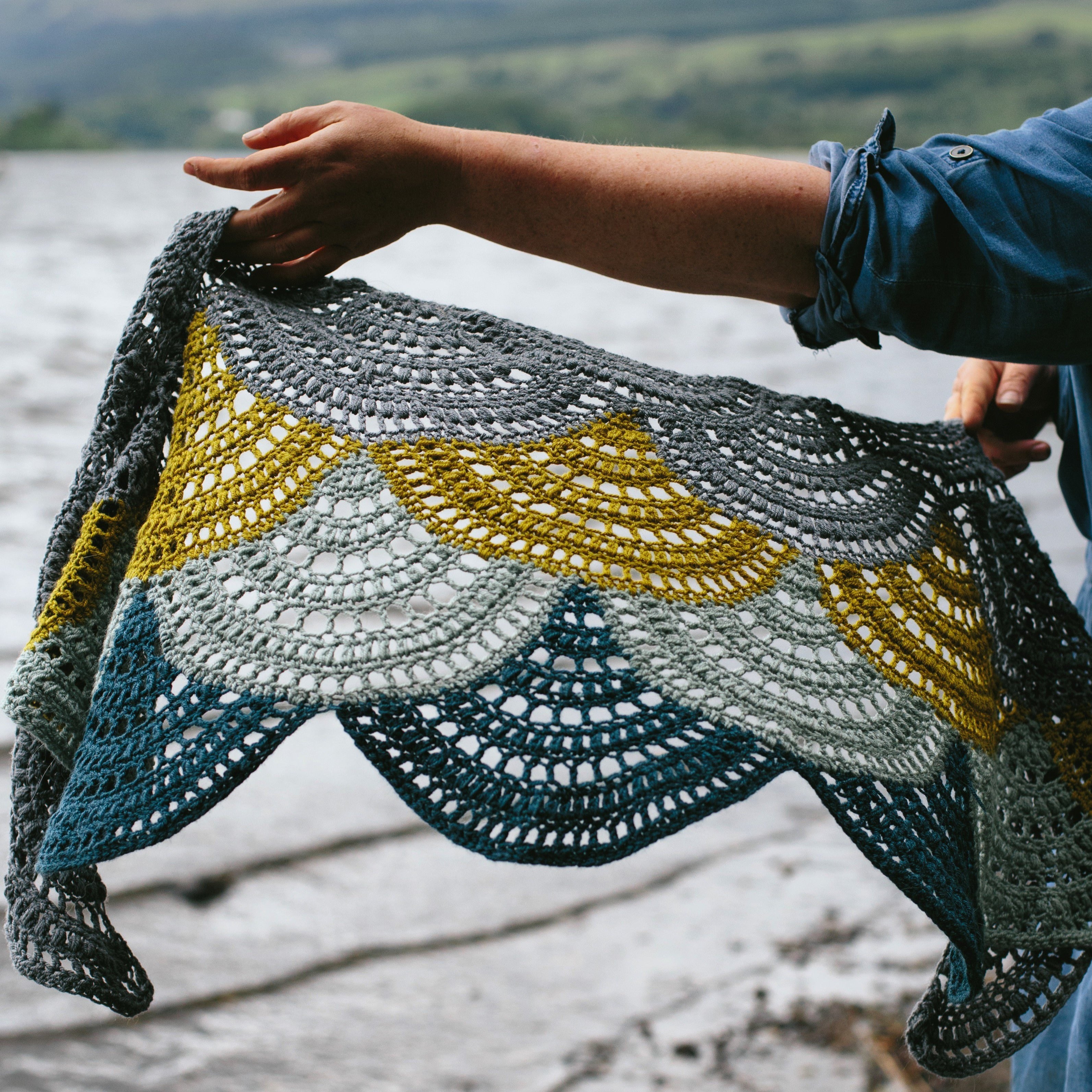 Lake Of Menteith Shawl